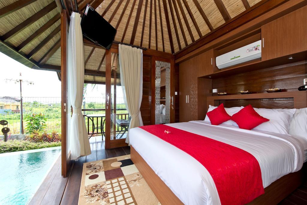 Paddy View Villa Kuta Lombok Exteriör bild