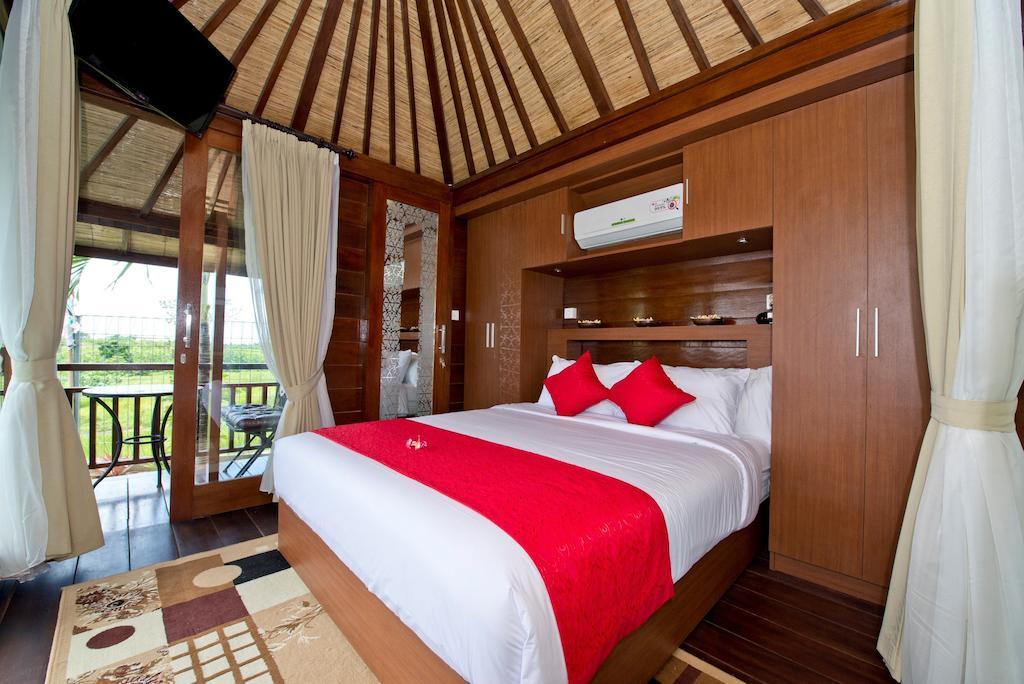 Paddy View Villa Kuta Lombok Rum bild